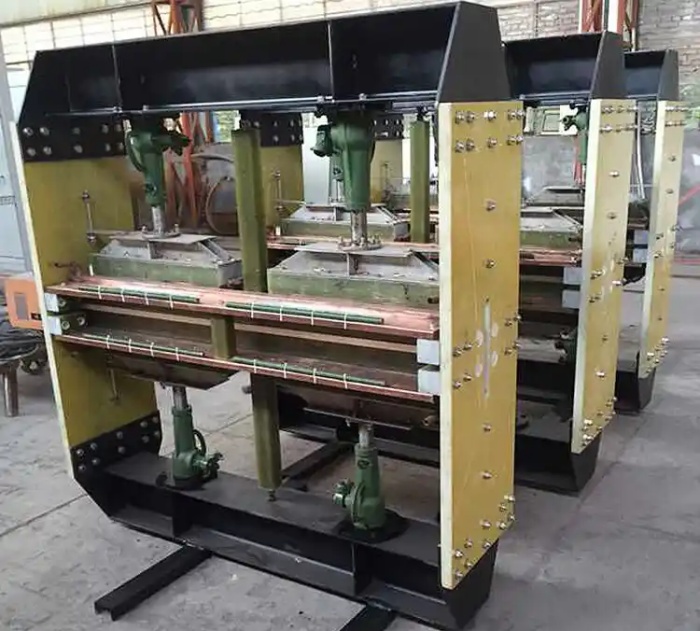 大型感應爐換爐開關的主要特點與作用