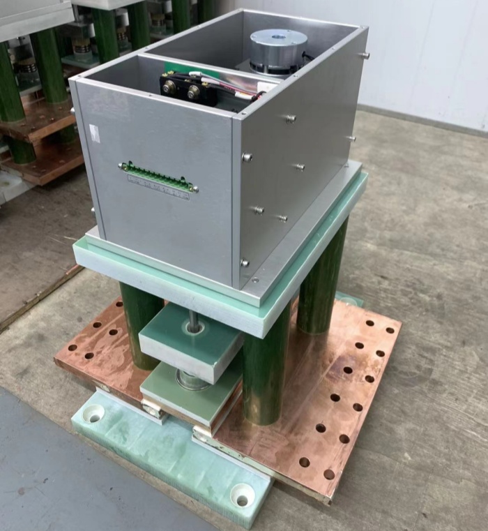 中頻爐直流隔離開關的功能與特點